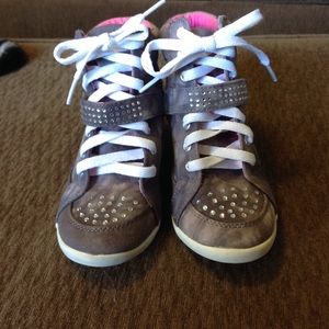 Sneaker-shoe by Justice, size 3.